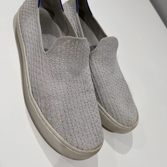 ROTHY'S the slip on sneakers Salt Honeycomb light gray RETIRED womens 9 - Picture 3 of 9